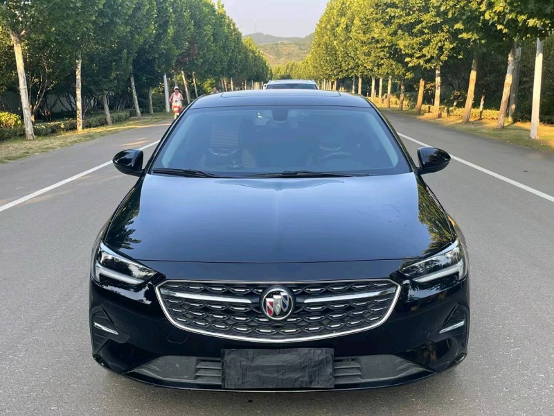 徐州20年别克君威1