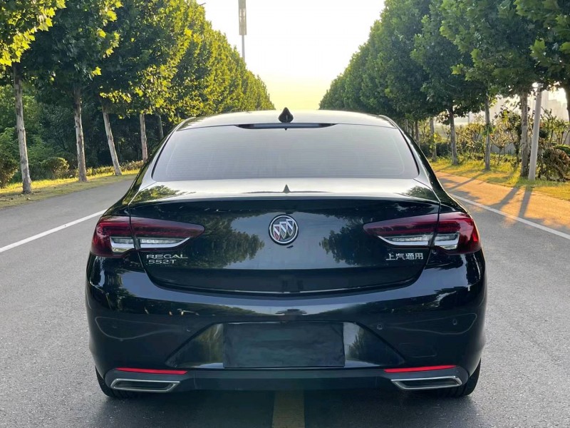 徐州20年别克君威9