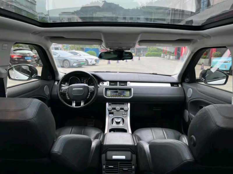 东莞18年路虎极光4