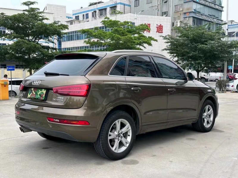 东莞19年奥迪Q38