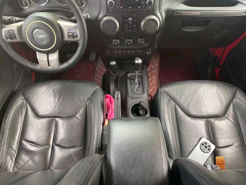 邯郸13年Jeep牧马人4