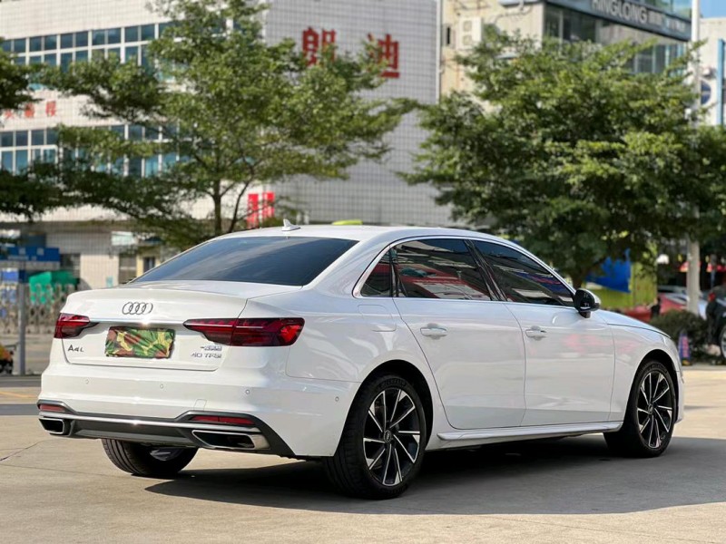 东莞22年奥迪A4L8