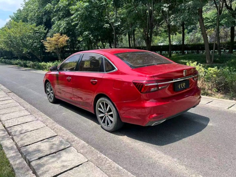 湖州18年荣威i68