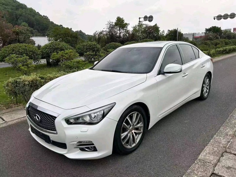 嘉兴14年英菲尼迪Q502