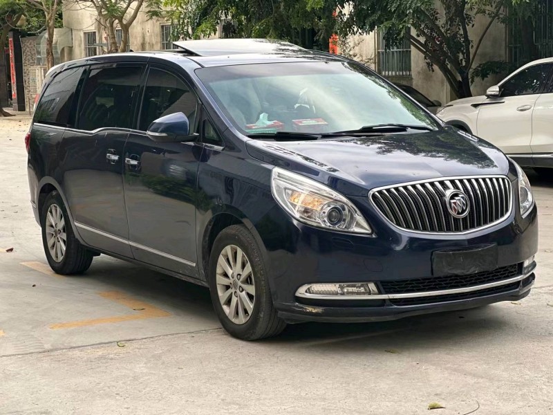 汕头16年别克GL82