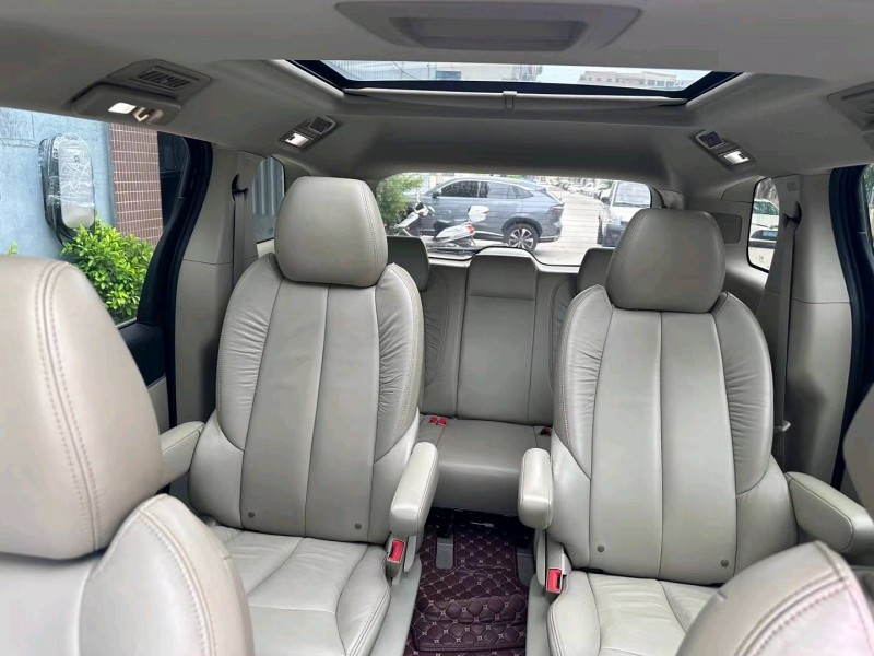 汕头16年别克GL86