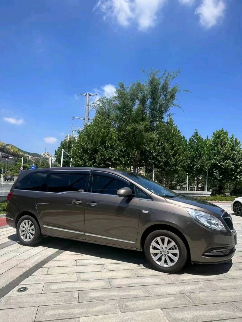 淄博17年别克GL82