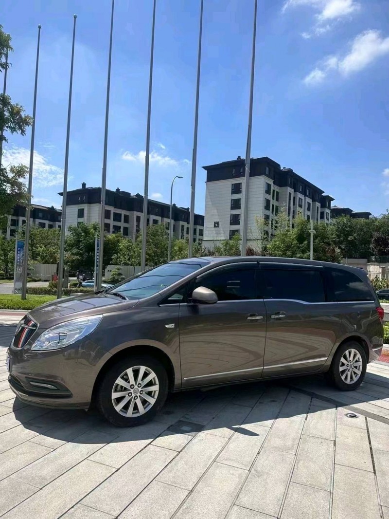 淄博17年别克GL83