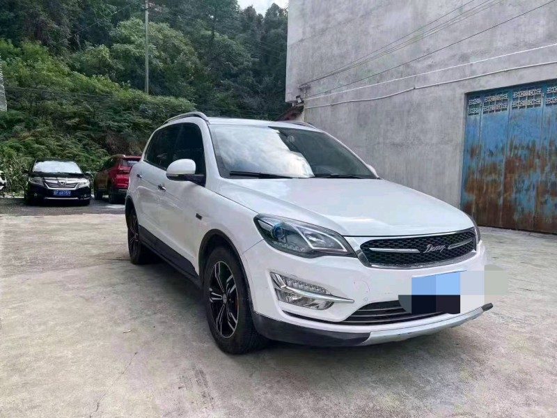 六盤水17年眾泰大邁X52