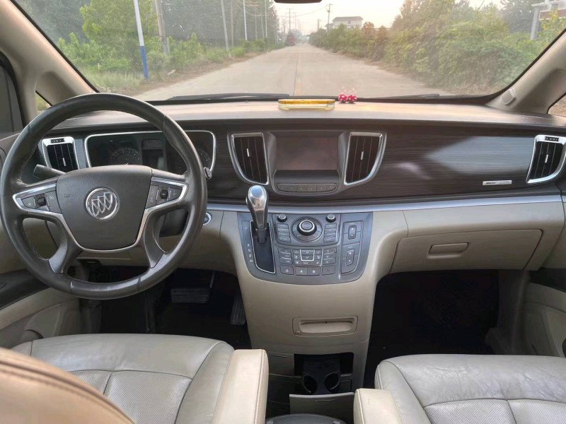 徐州14年别克GL86