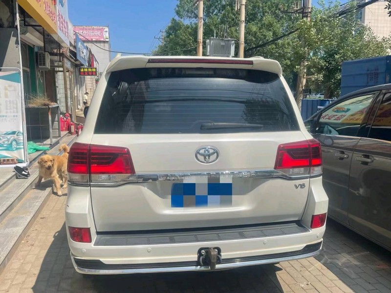 保定20年丰田兰德酷路泽4