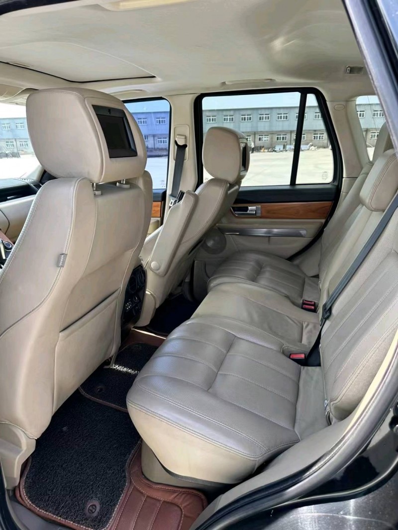 天津12年路虎揽胜运动5