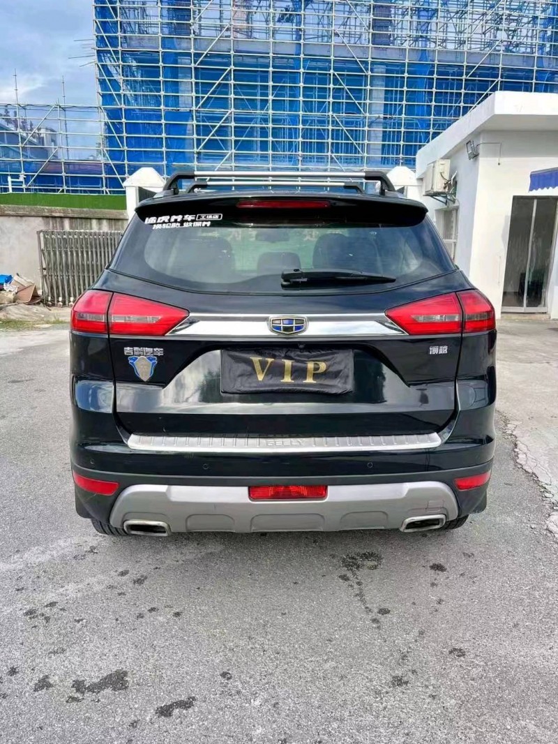 宜昌16年吉利博越7