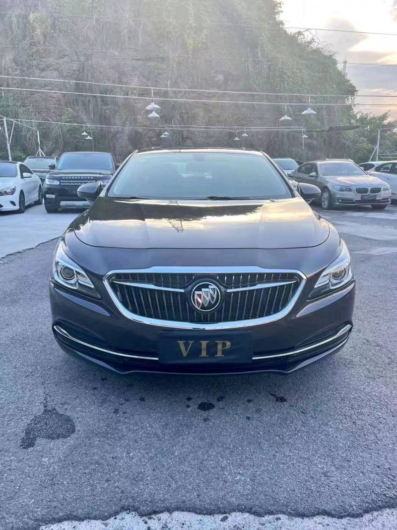 宜昌17年别克君越1