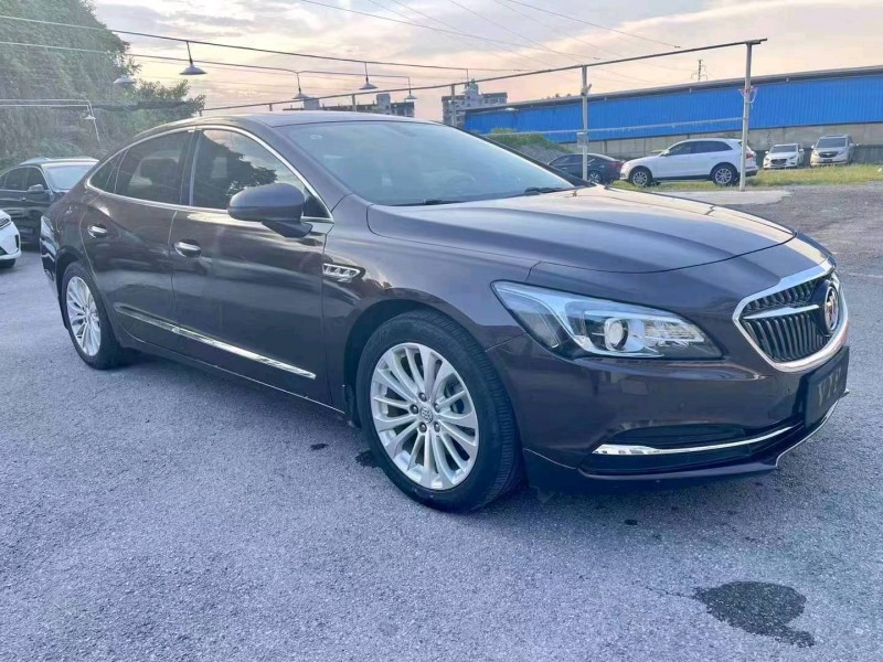 宜昌17年别克君越3