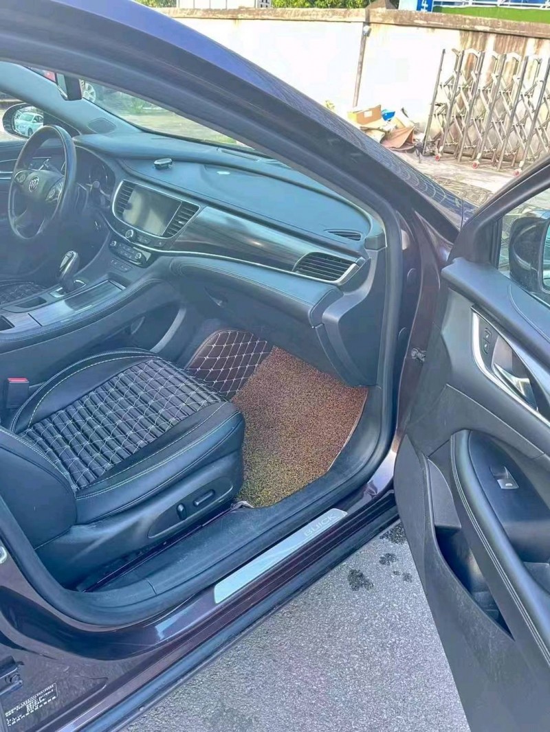 宜昌17年别克君越9