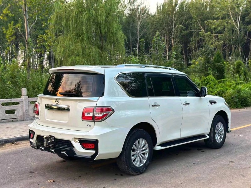 东营20年日产途乐4