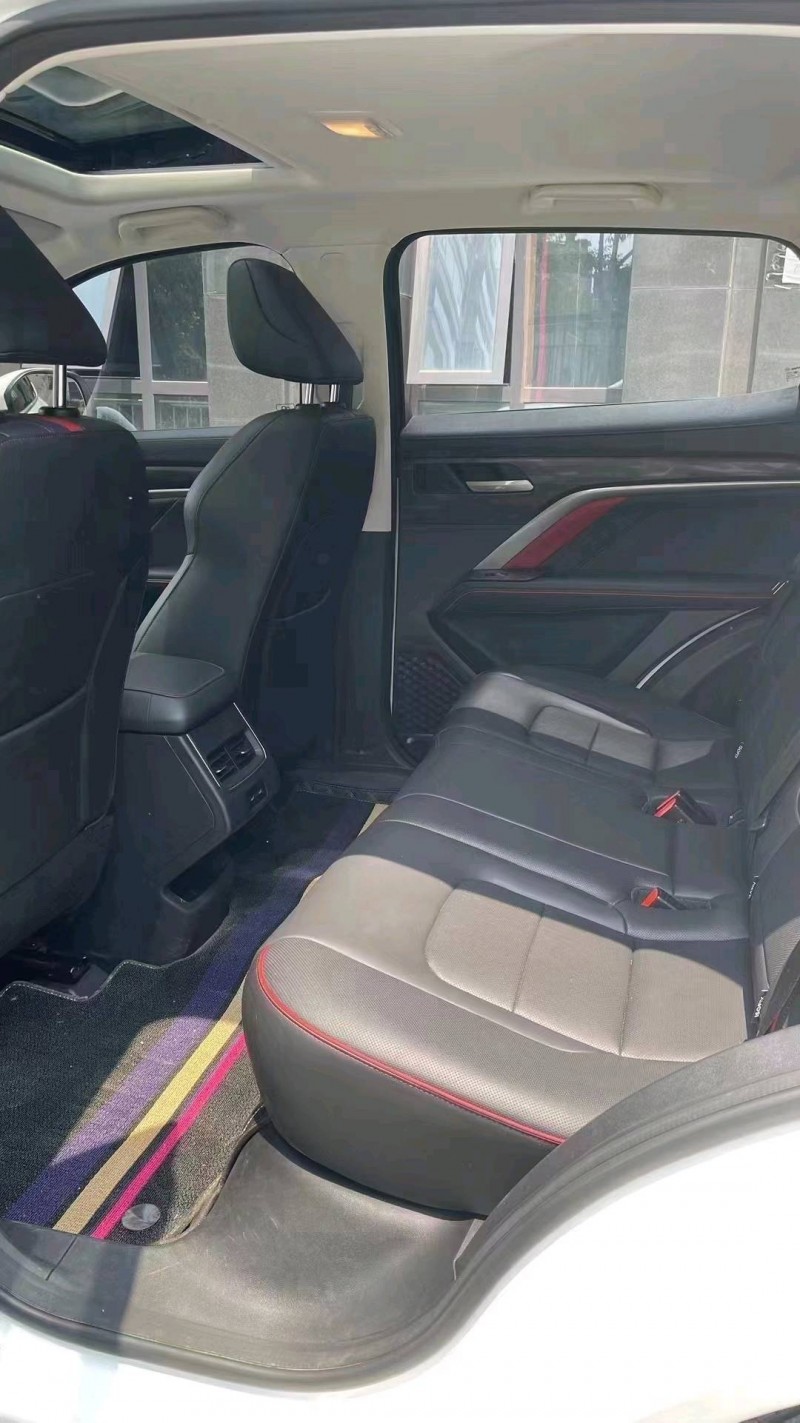 成都22年哈弗H68