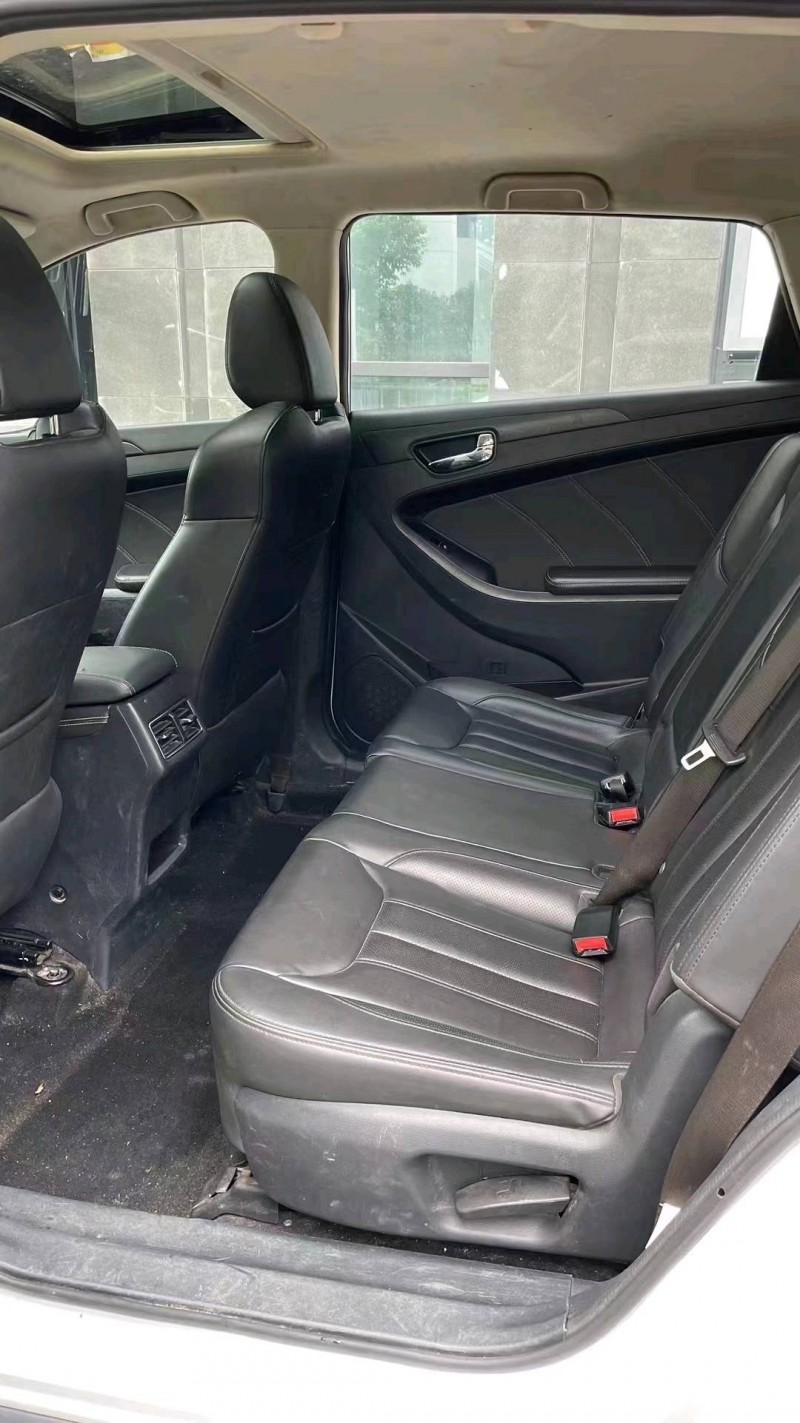 成都20年东风5807