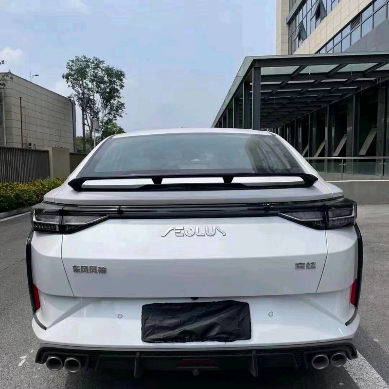 成都22年东风奕炫5