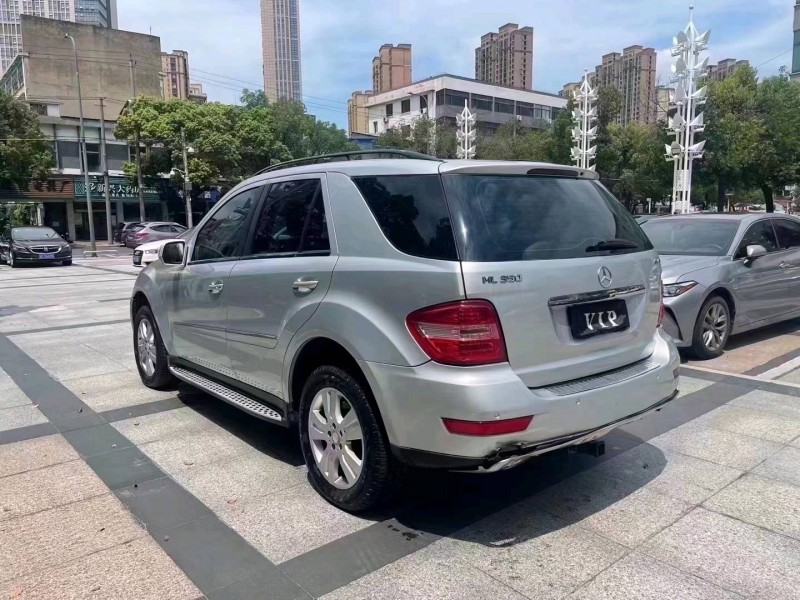 常州09年奔驰ML7
