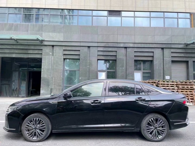 成都22年东风奕炫3