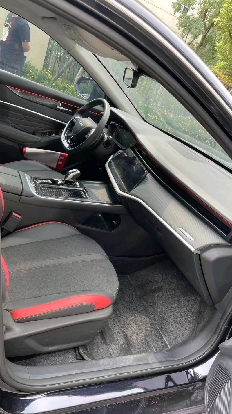 成都22年东风奕炫7