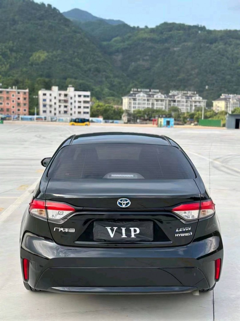 嘉兴22年丰田雷凌9