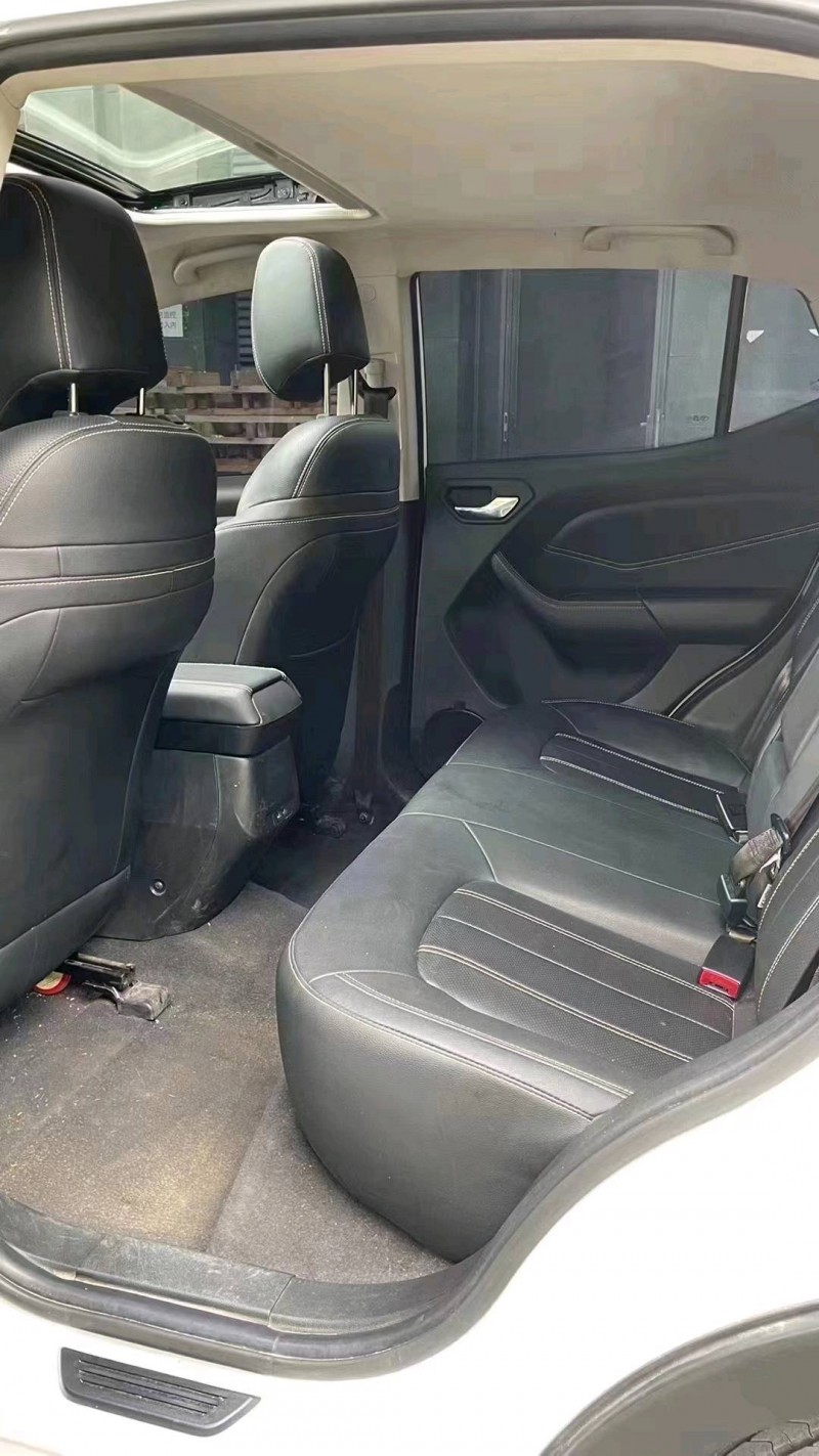 成都22年东南汽车DX37