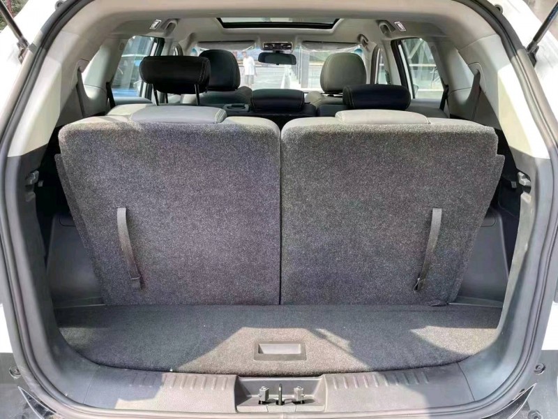 成都23年东南汽车DX87