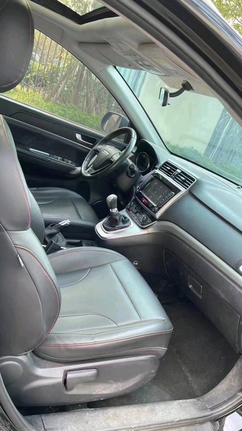 成都19年哈弗M69