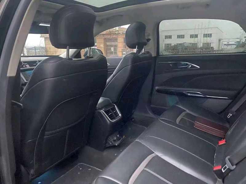 苏州16年福特金牛座8