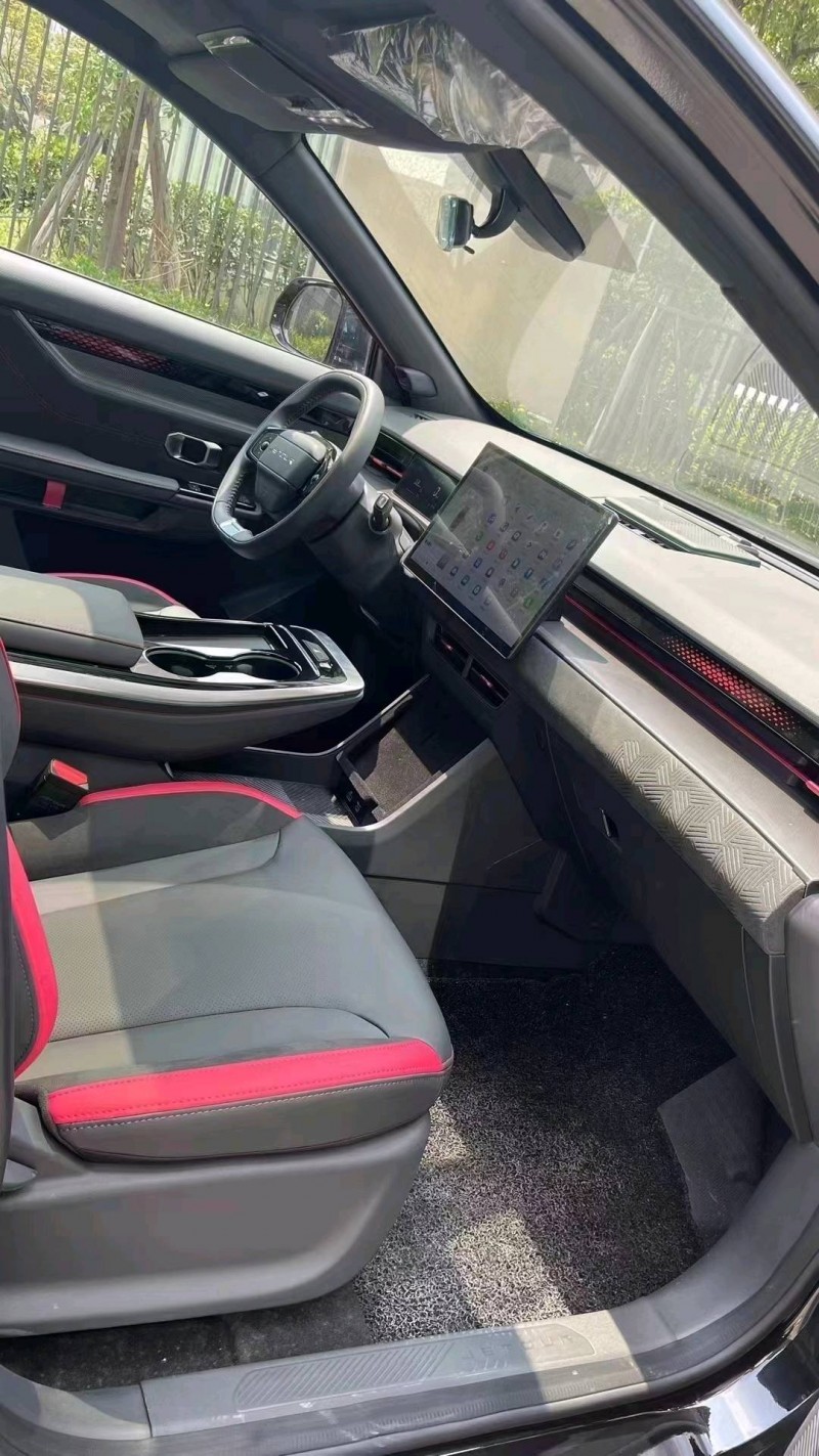 成都23年奇瑞捷途大圣8