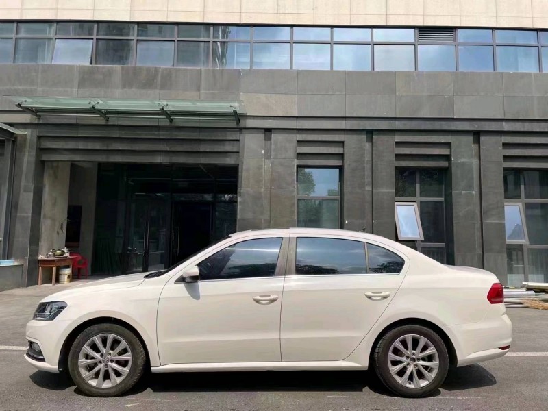 成都18年大众朗逸3