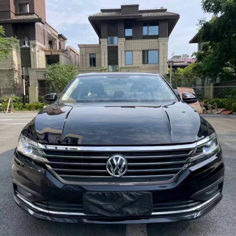 成都20年大众朗逸1