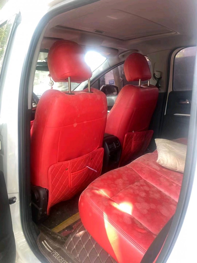 嘉兴18年标致30086