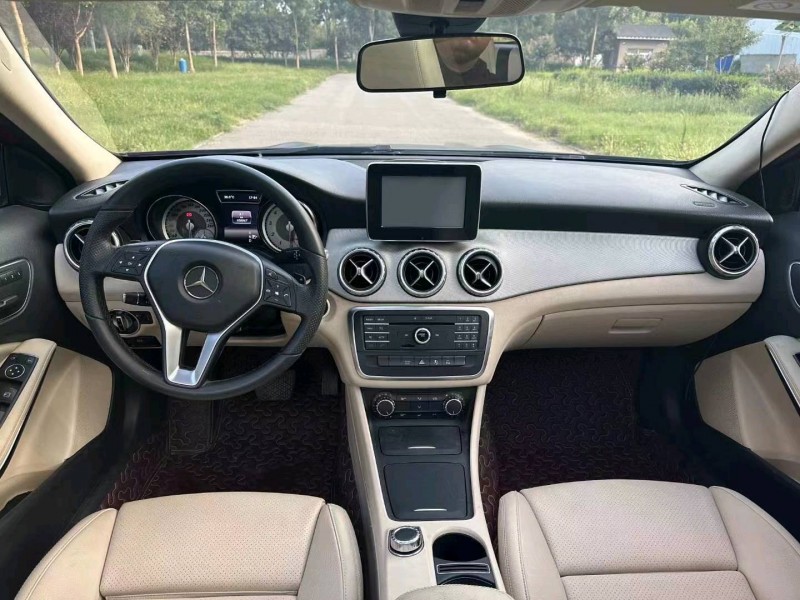 枣庄16年奔驰GLA5