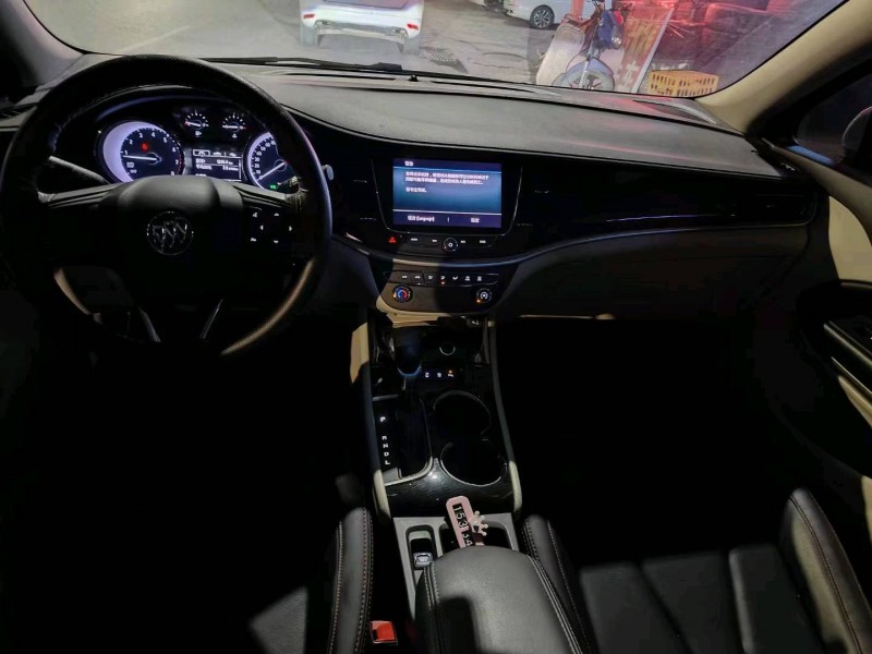 邯郸21年别克威朗6