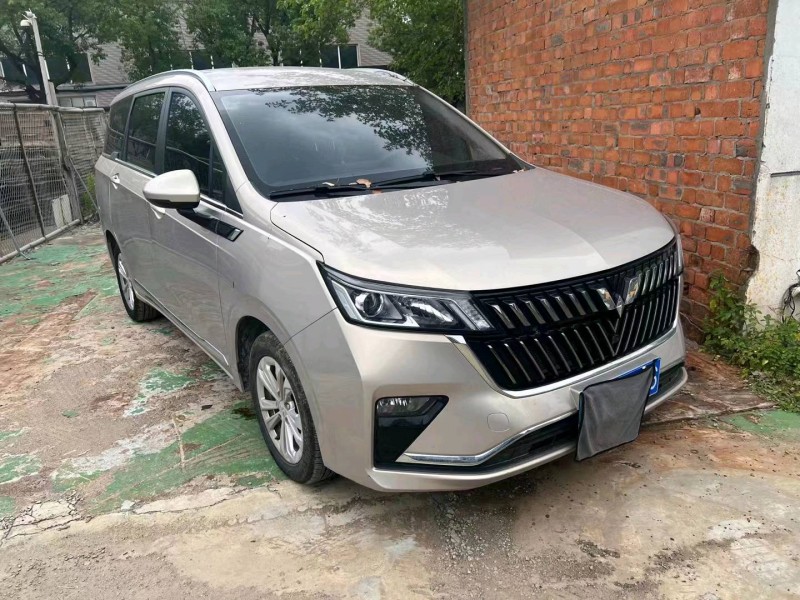 邯鄲22年五菱汽車佳辰8