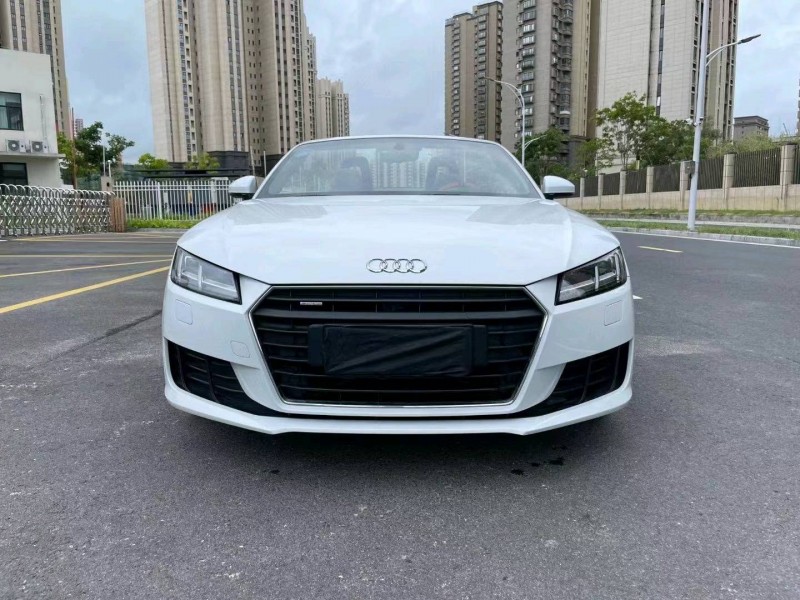 苏州19年奥迪TT1