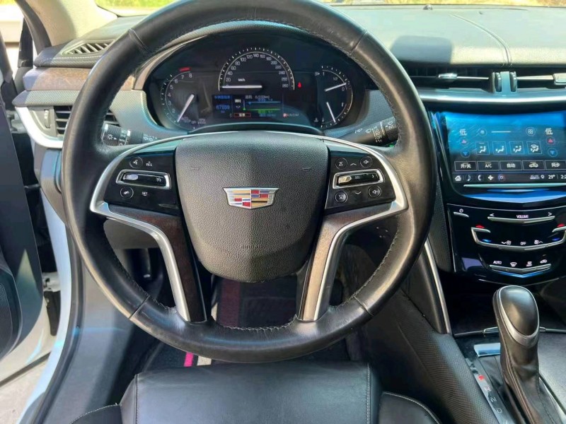 宜昌18年凯迪拉克XTS4