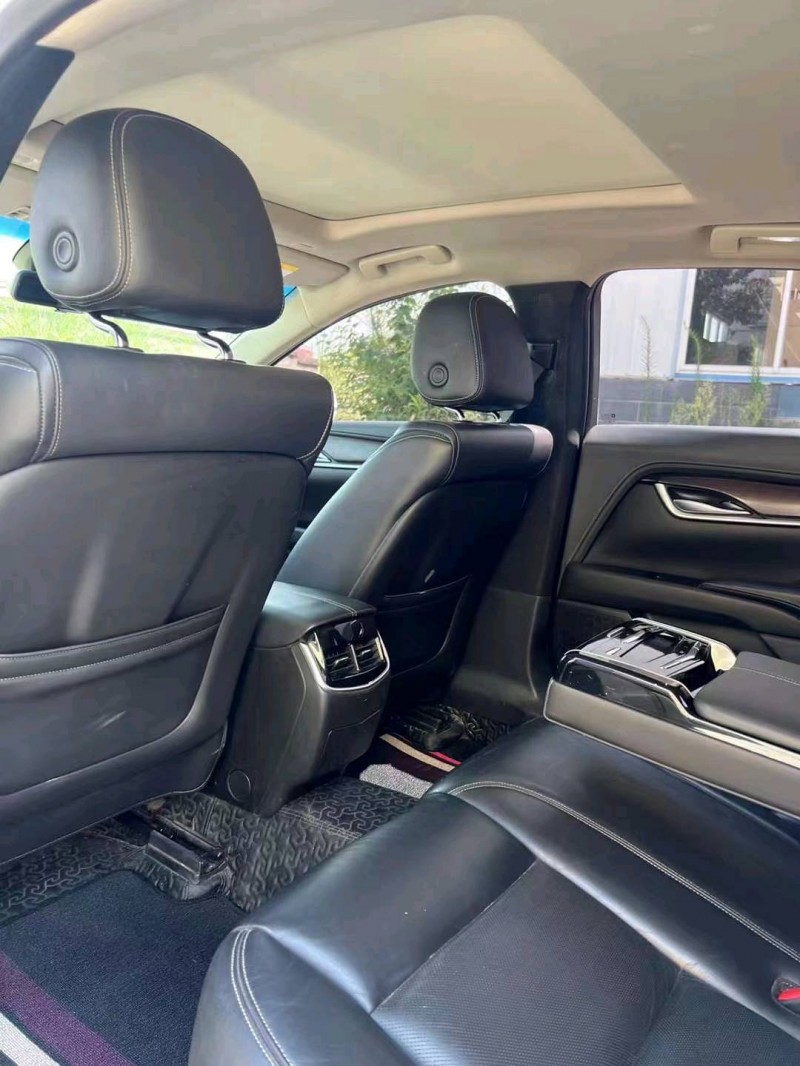 宜昌18年凯迪拉克XTS5