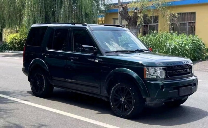 青岛14年路虎发现2