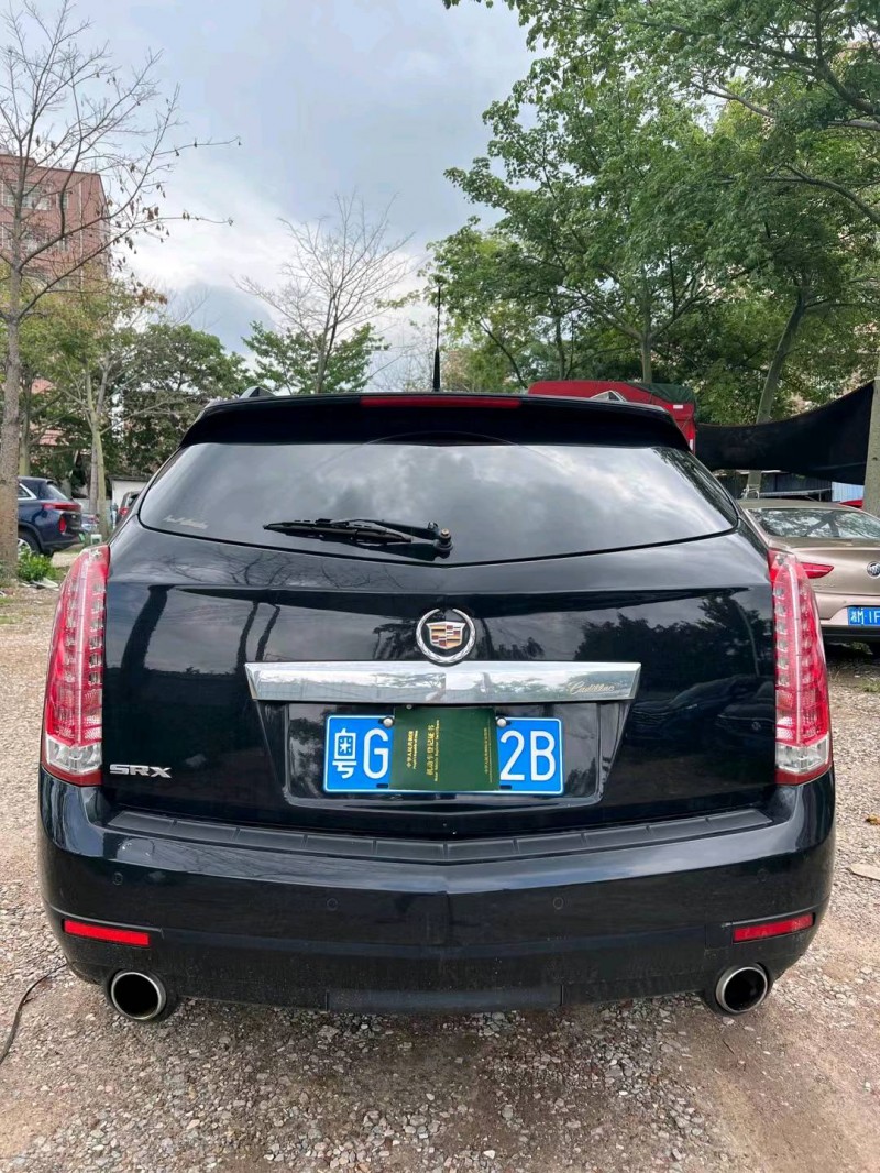广州11年凯迪拉克SRX9
