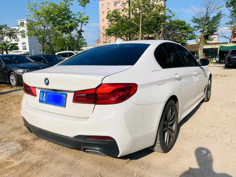 广州20年宝马5系7