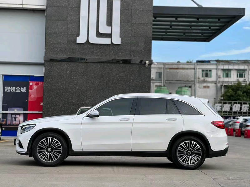 东莞19年奔驰GLC7
