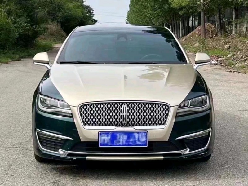 青島17年林肯MKZ1