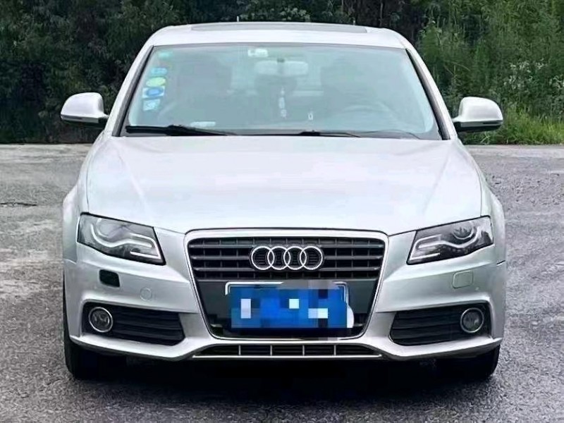 青岛12年奥迪A4L1