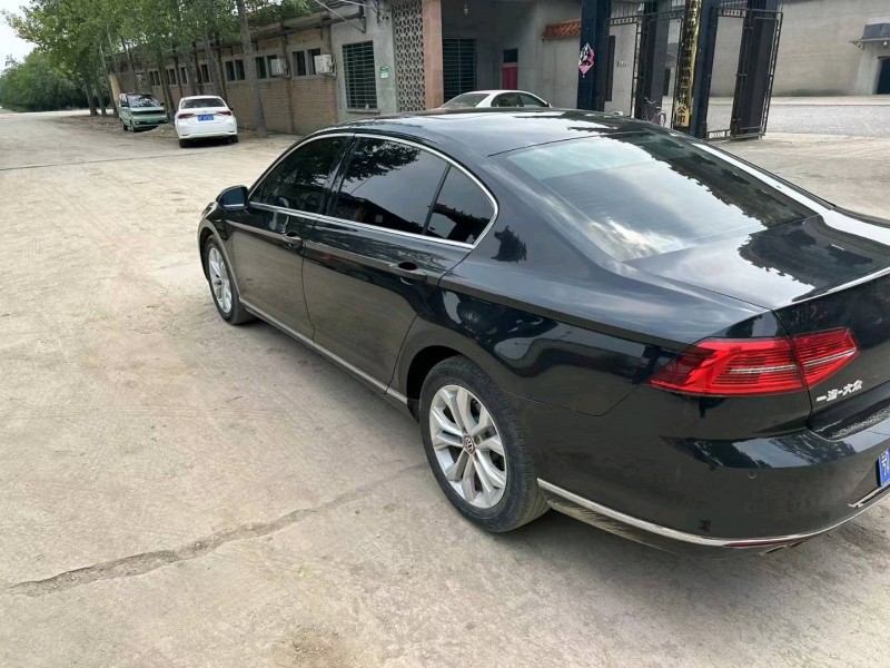 保定17年大众迈腾7