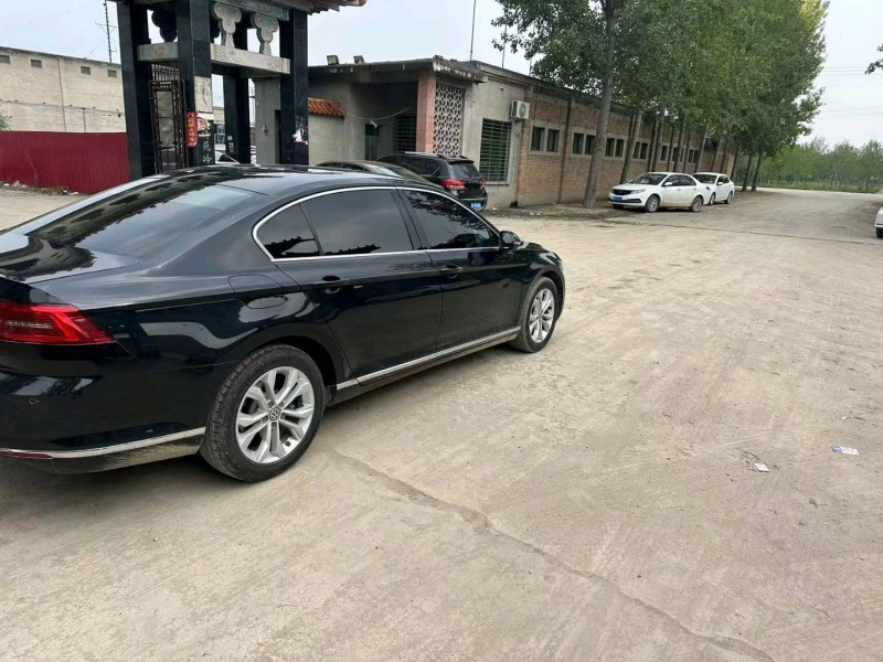 保定17年大众迈腾8